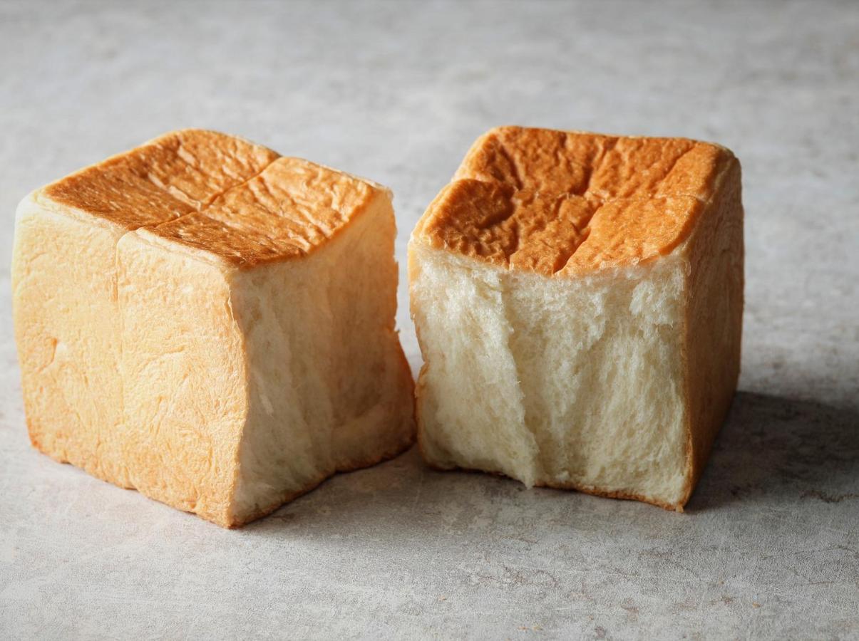 Hyatt Regency Yokohama Hotel Yokohama  Exterior photo Angel food cake